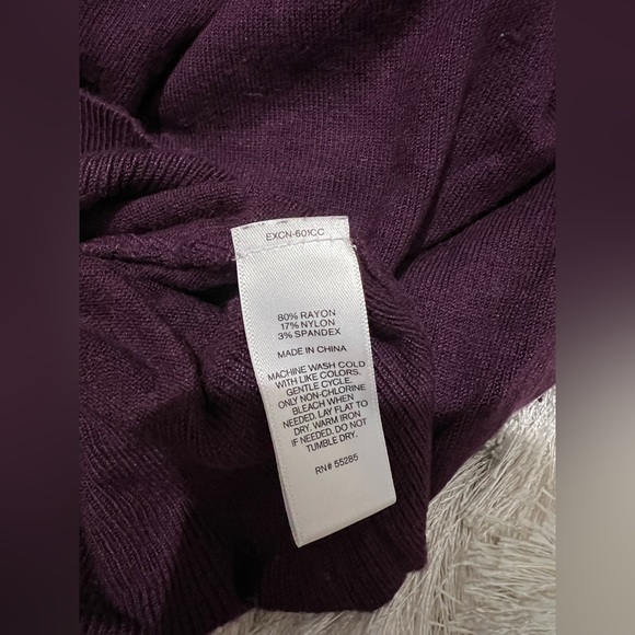 Express Jewel Buttoned Cardigan - Picture 5 of 8